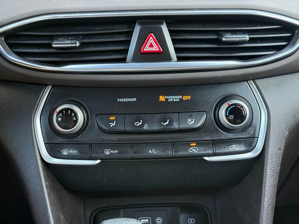 2019 Hyundai SANTA FE SE