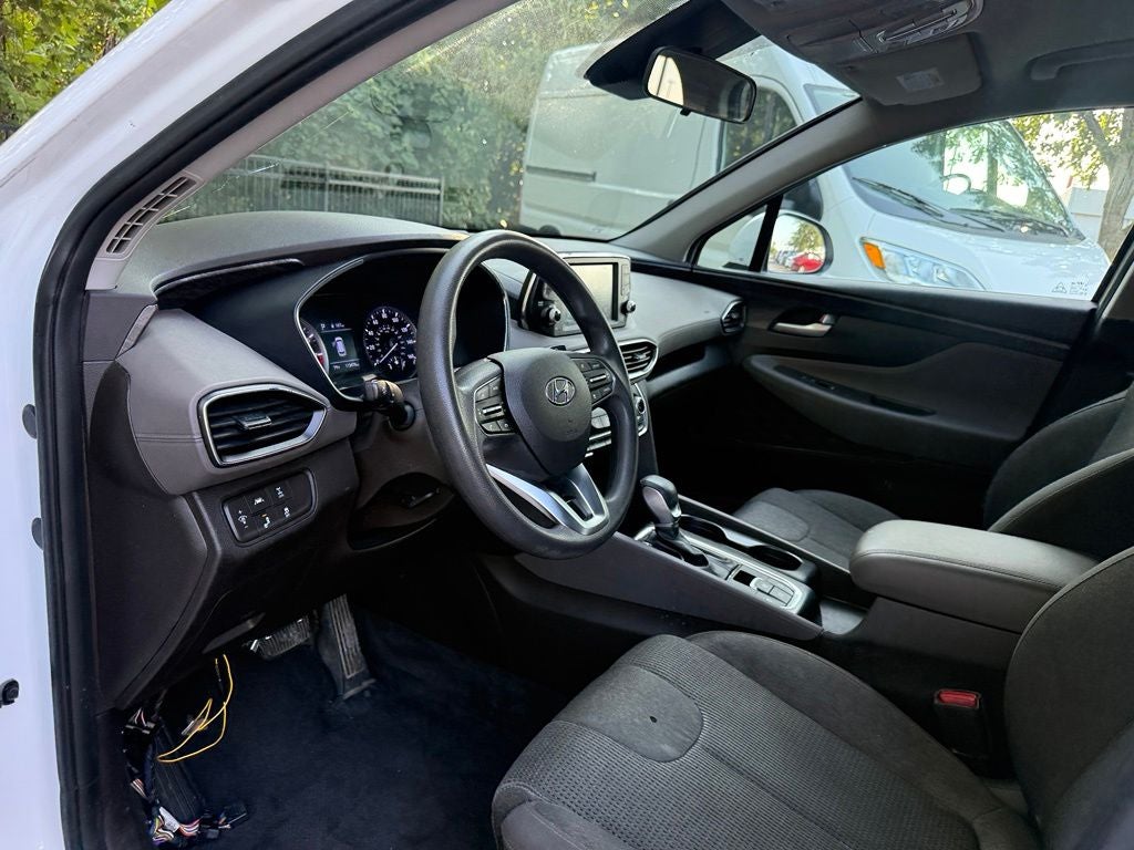 2019 Hyundai SANTA FE SE