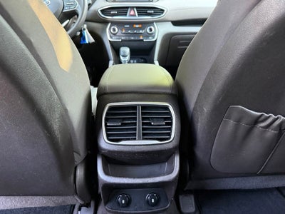 2019 Hyundai SANTA FE SE