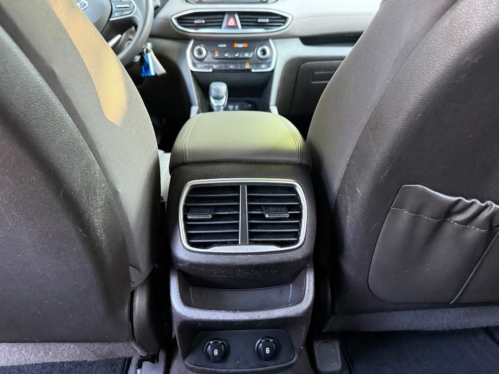 2019 Hyundai SANTA FE SE