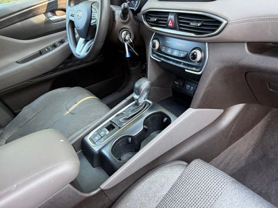 2019 Hyundai SANTA FE SE