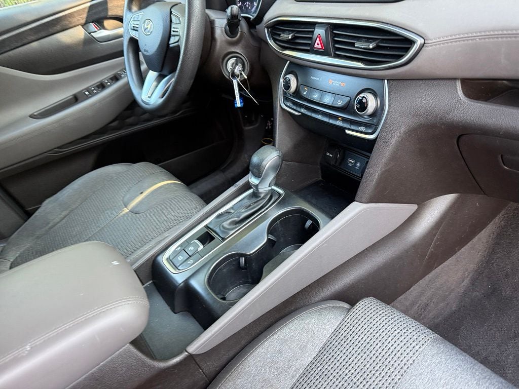 2019 Hyundai SANTA FE SE