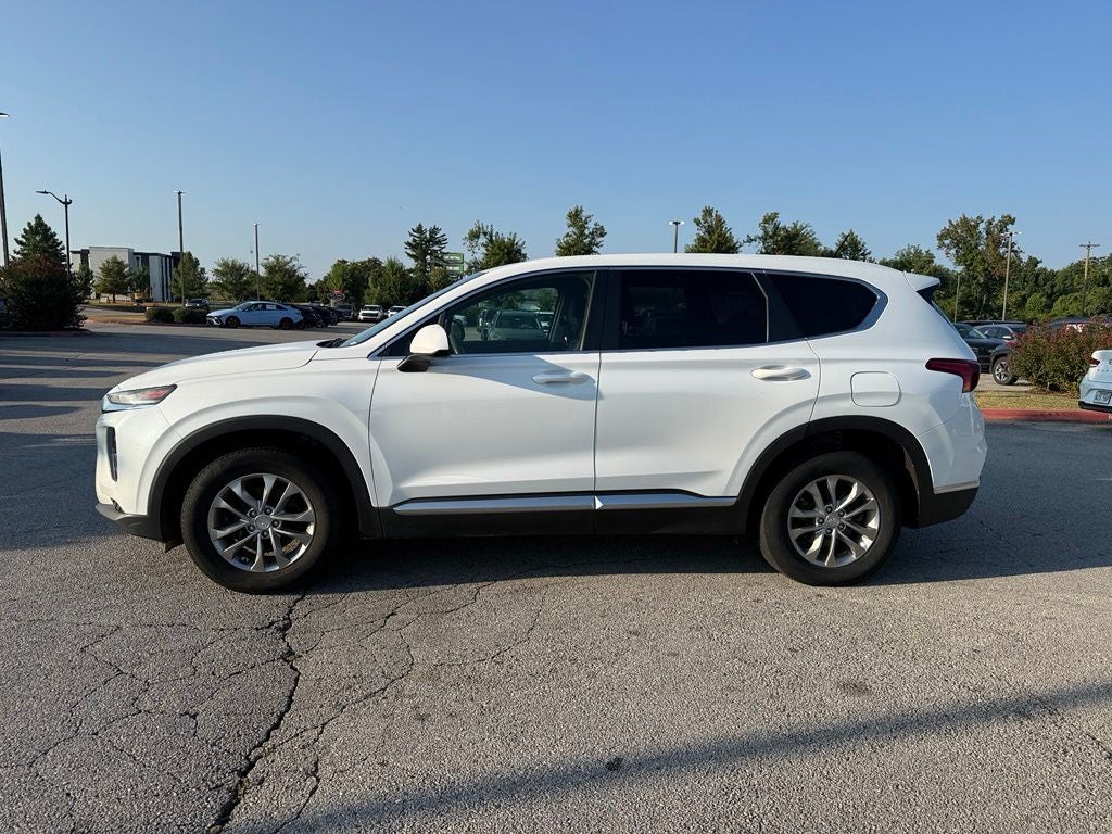 2019 Hyundai SANTA FE SE