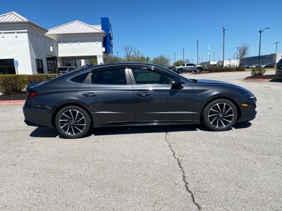 2021 Hyundai SONATA Limited