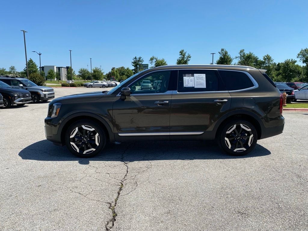 2025 Kia Telluride S