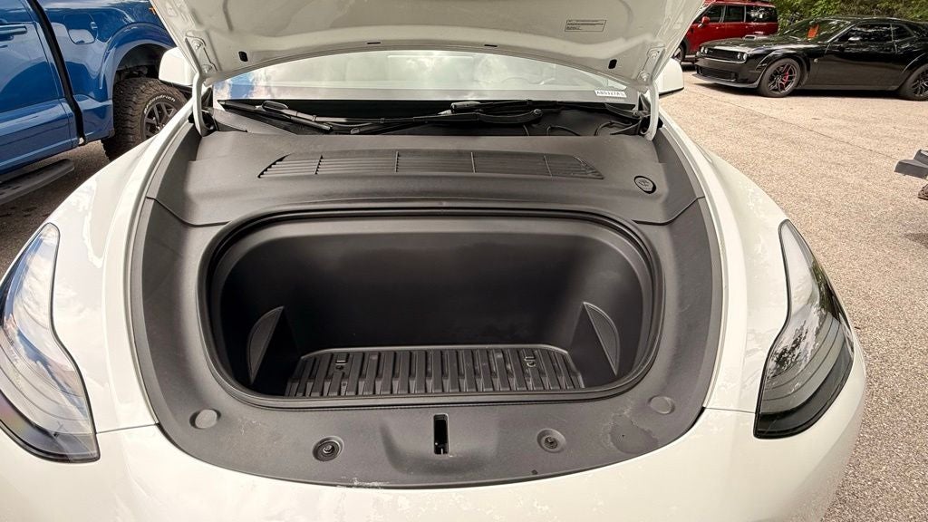 2024 Tesla Model Y Long Range CLEAN CARFAX