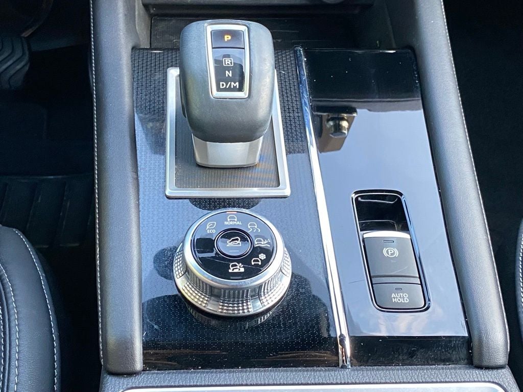 2022 Mitsubishi Outlander SE LOW MILES