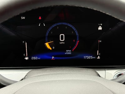 2025 Chevrolet Trax LT CLEAN CARFAX