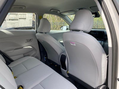 2026 Hyundai KONA SE FWD