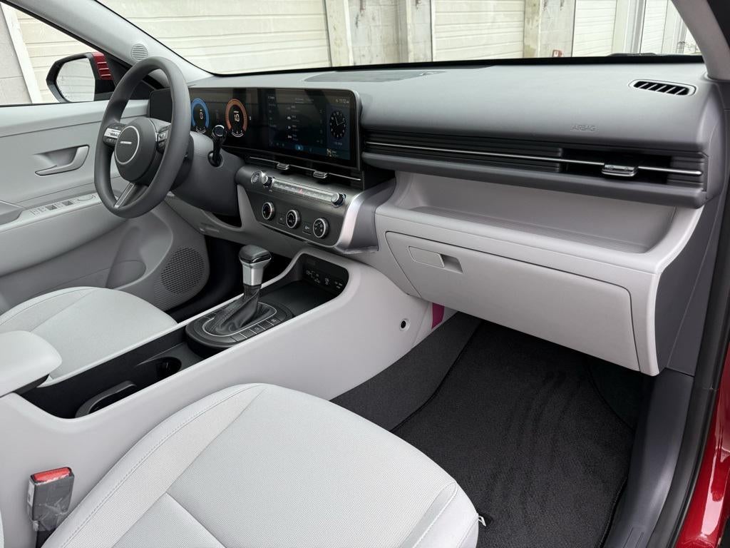 2026 Hyundai KONA SE FWD