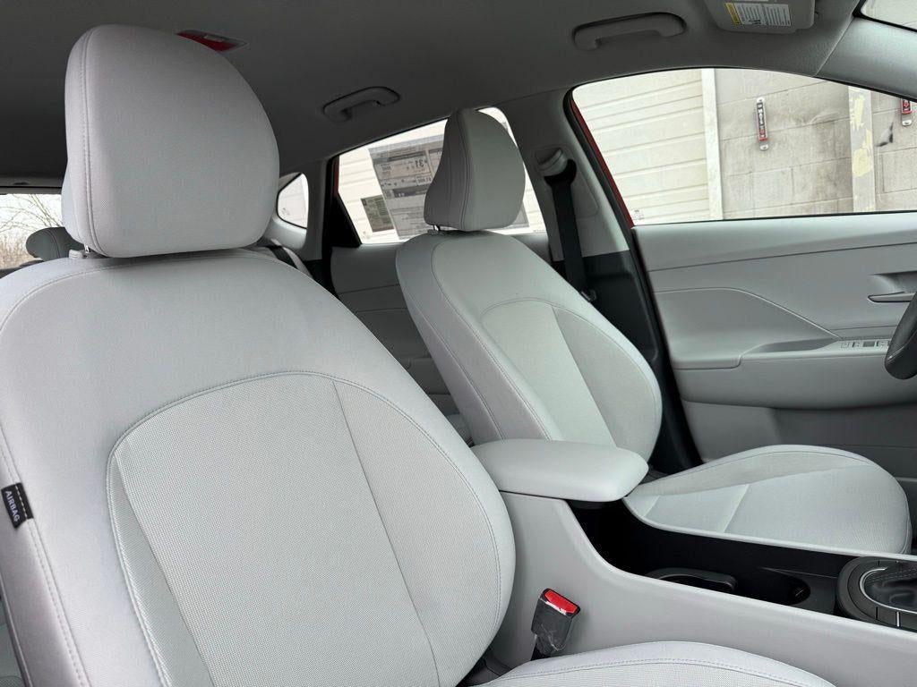 2026 Hyundai KONA SE FWD