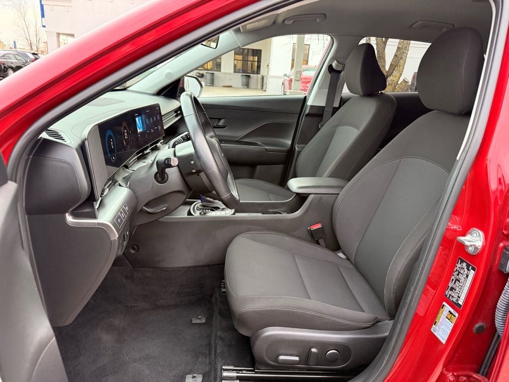 2025 Hyundai KONA SEL