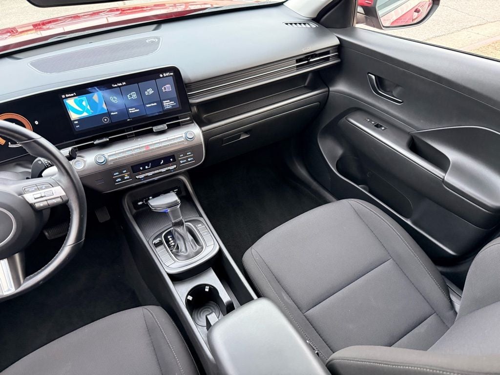 2025 Hyundai KONA SEL