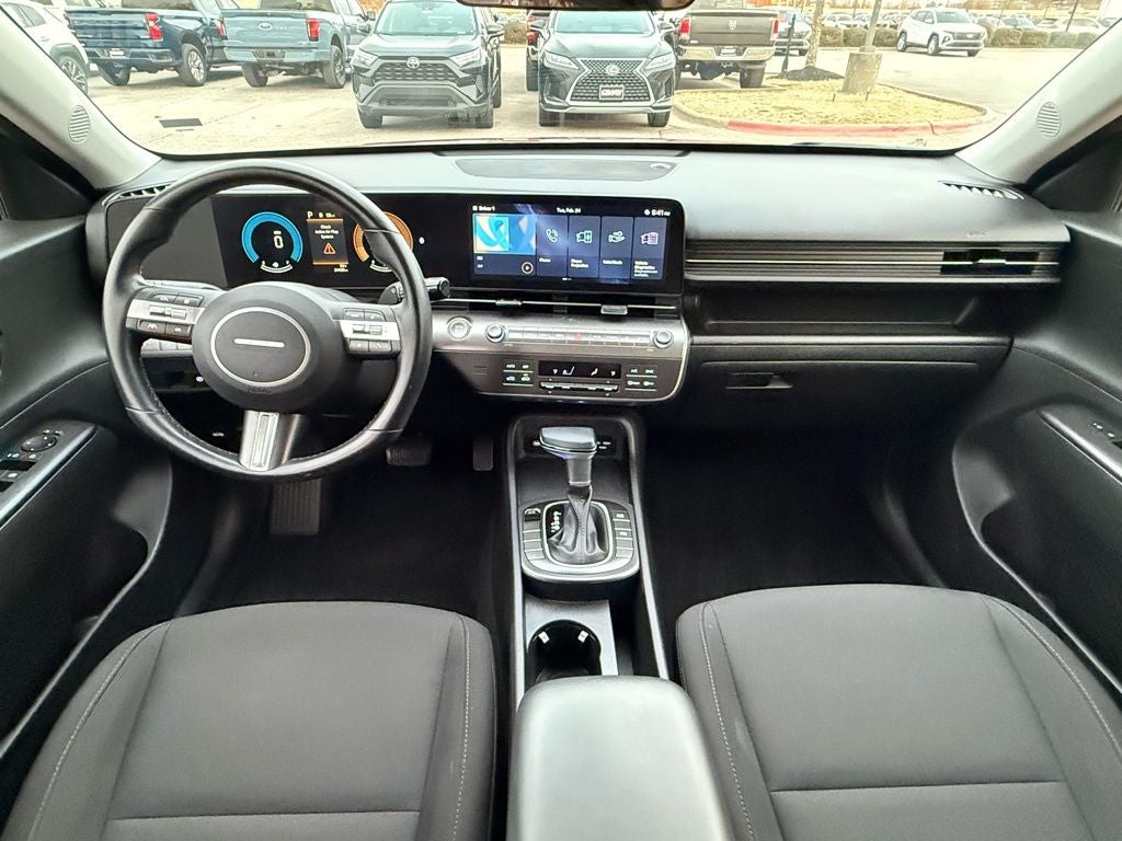 2025 Hyundai KONA SEL