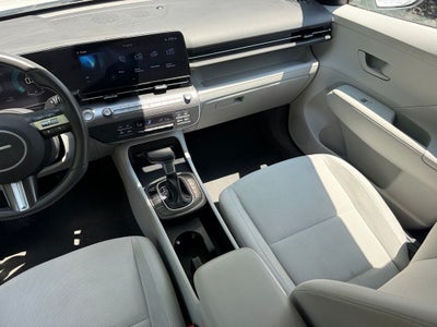 2024 Hyundai KONA SEL