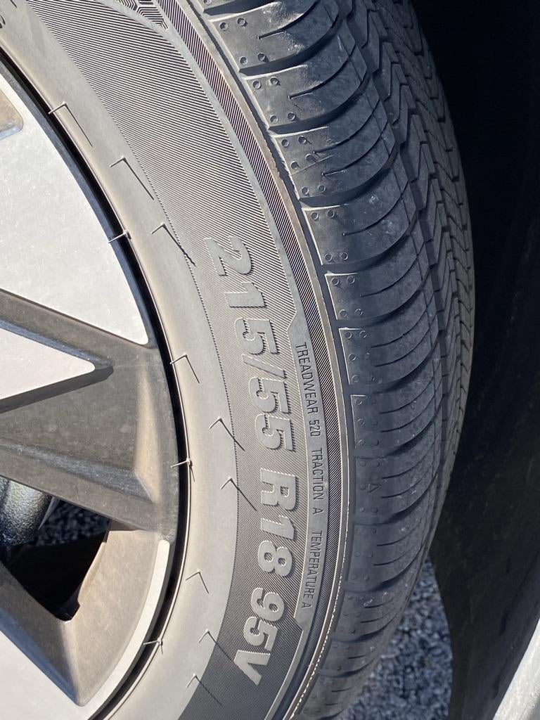 2025 Hyundai KONA SEL Convenience FWD