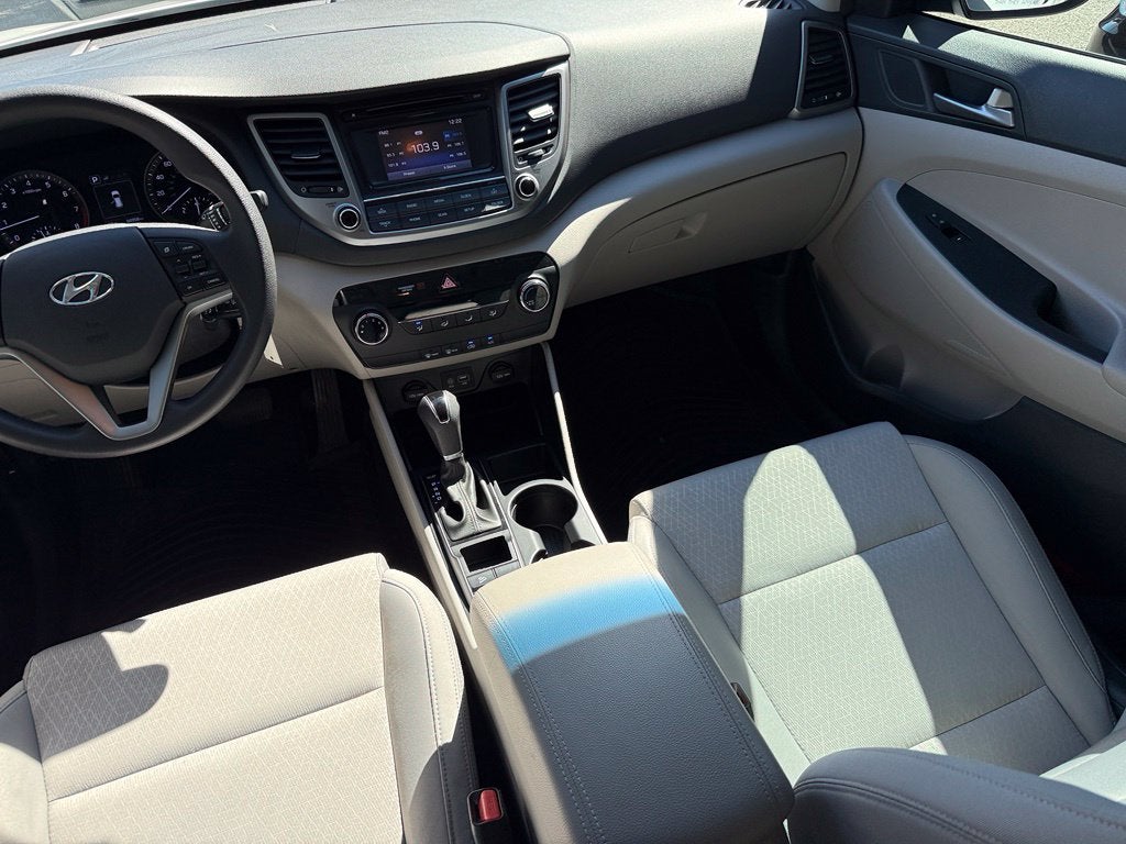 2017 Hyundai TUCSON SE - CLEAN CARFAX / ONE OWNER