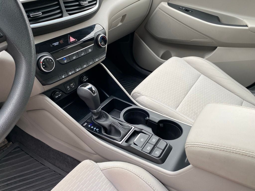 2020 Hyundai TUCSON Value 1 OWNER CLEAN CARFAX
