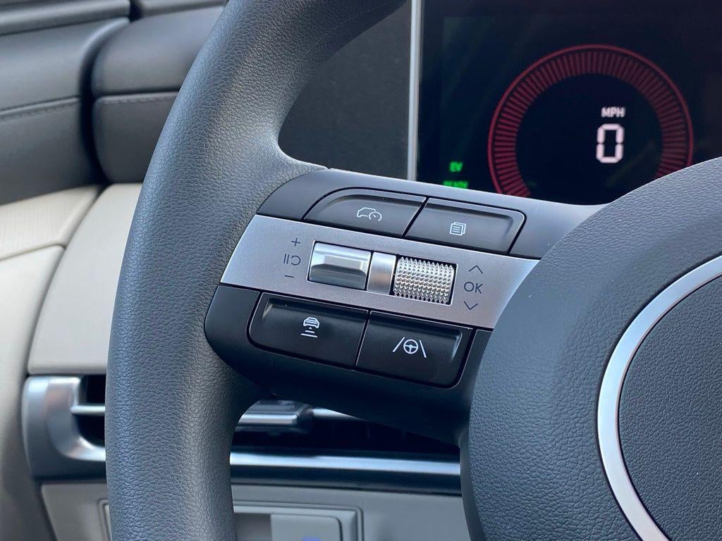 2026 Hyundai TUCSON HYBRID SEL AWD