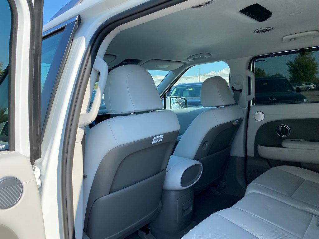 2027 Hyundai PALISADE HYBRID SEL BLUE 8 Passenger