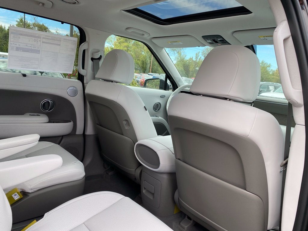 2027 Hyundai PALISADE SEL Premium 7 Passenger