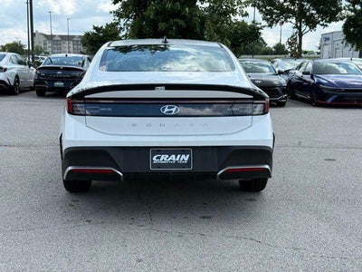 2025 Hyundai SONATA SE