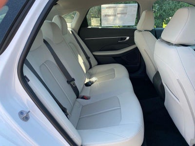 2025 Hyundai SONATA SE