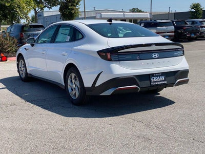 2025 Hyundai SONATA SE