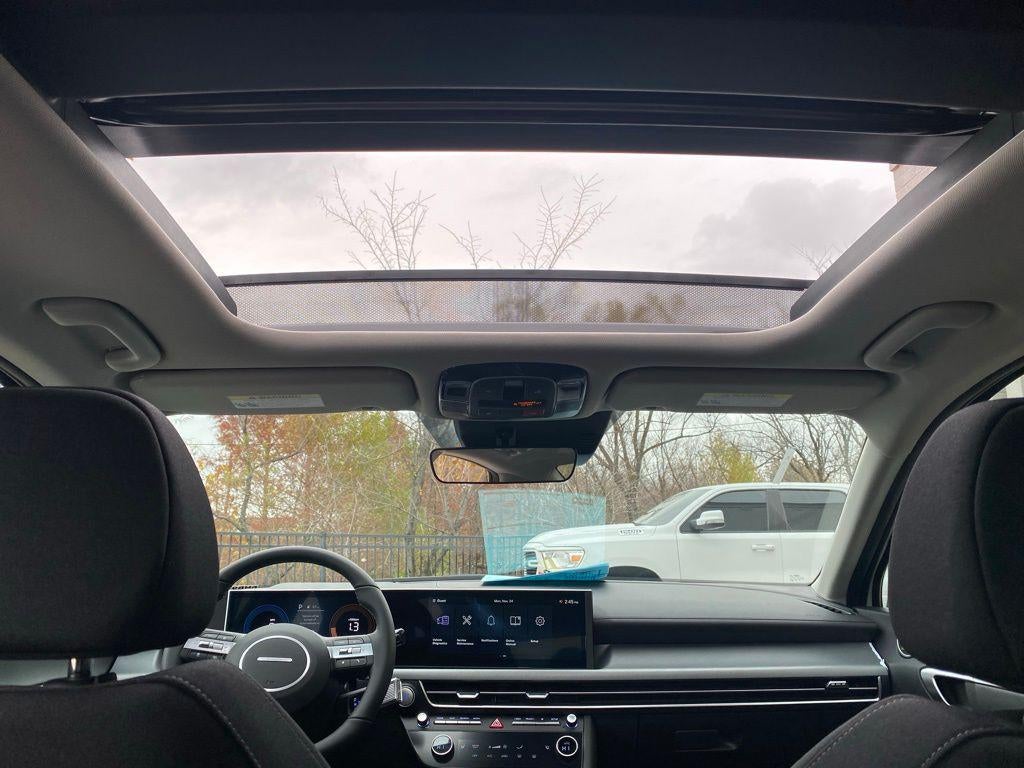 2026 Hyundai SONATA HYBRID SEL