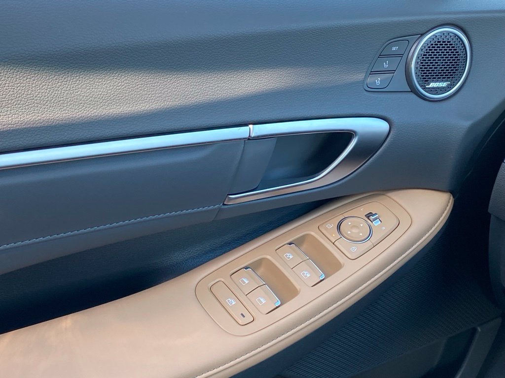 2027 Hyundai SONATA HYBRID Limited