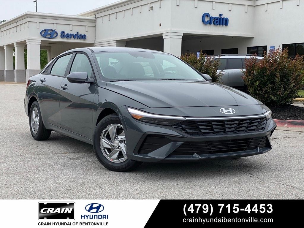 2026 Hyundai ELANTRA SE