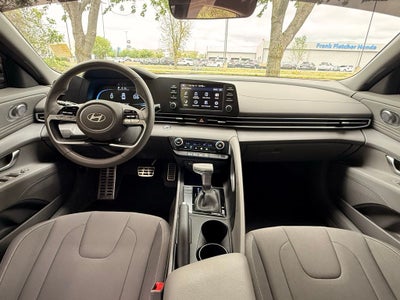2025 Hyundai ELANTRA SEL Sport