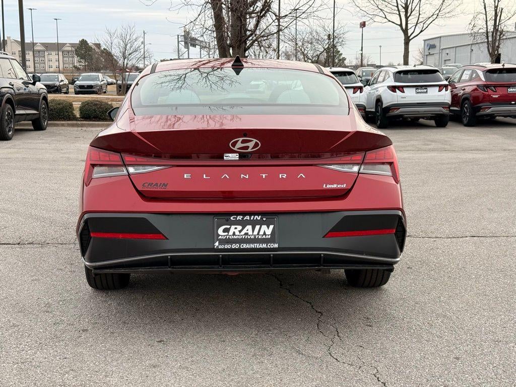 2025 Hyundai ELANTRA Limited