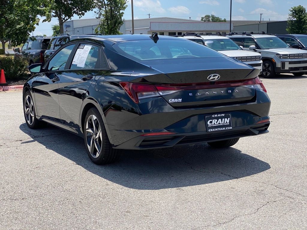 2023 Hyundai ELANTRA SEL