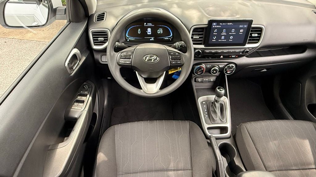2023 Hyundai VENUE SE ONE OWNER CLEAN CARFAX