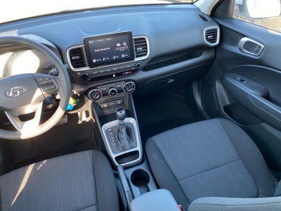 2026 Hyundai VENUE SE