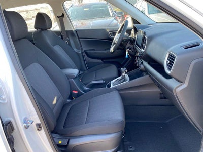 2026 Hyundai VENUE SE