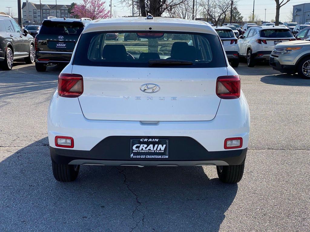 2026 Hyundai VENUE SE