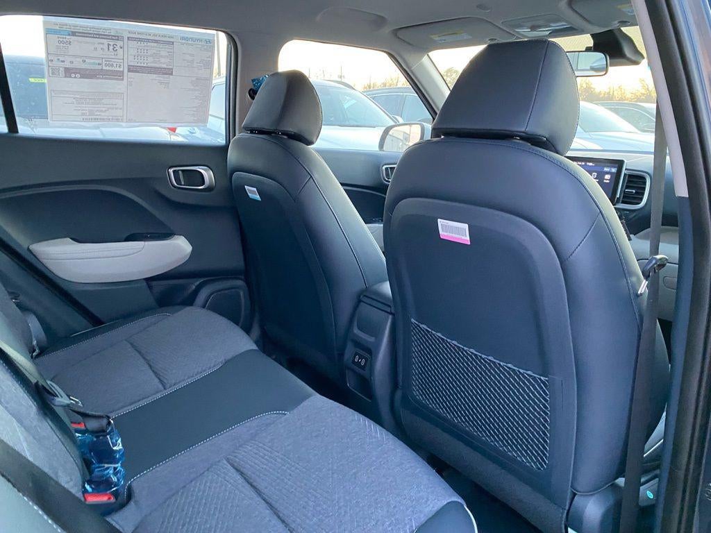 2026 Hyundai VENUE SEL W/Two-Tone Roof