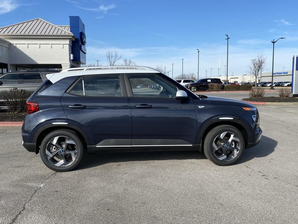 2026 Hyundai VENUE SEL W/Two-Tone Roof