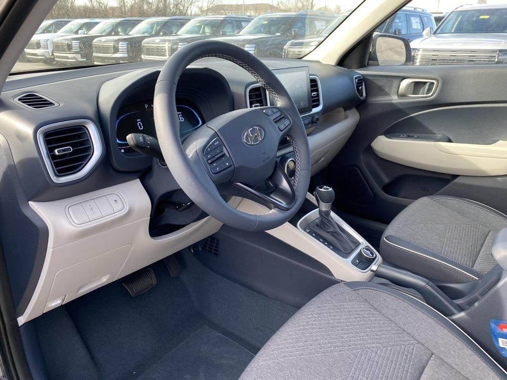 2026 Hyundai VENUE SEL W/Two-Tone Roof