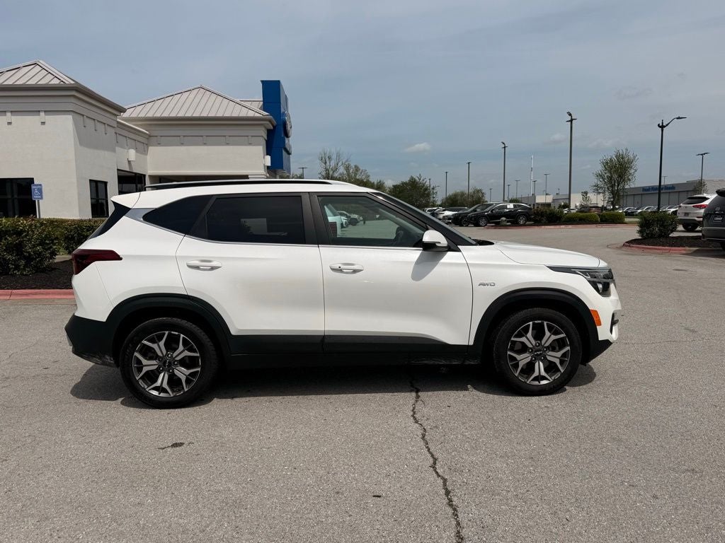 2022 Kia Seltos EX