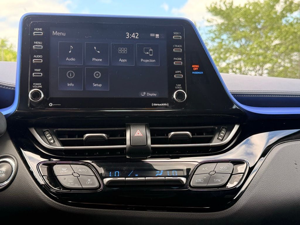 2021 Toyota C-HR XLE