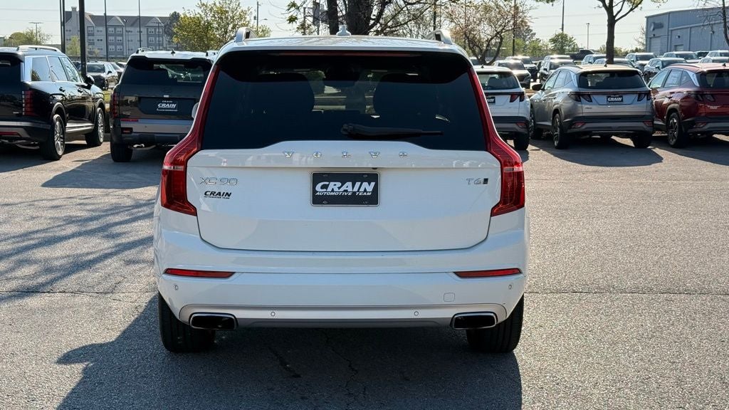 2018 Volvo XC90 T6 Momentum