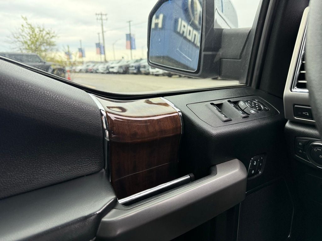 2015 Ford F-150 Platinum