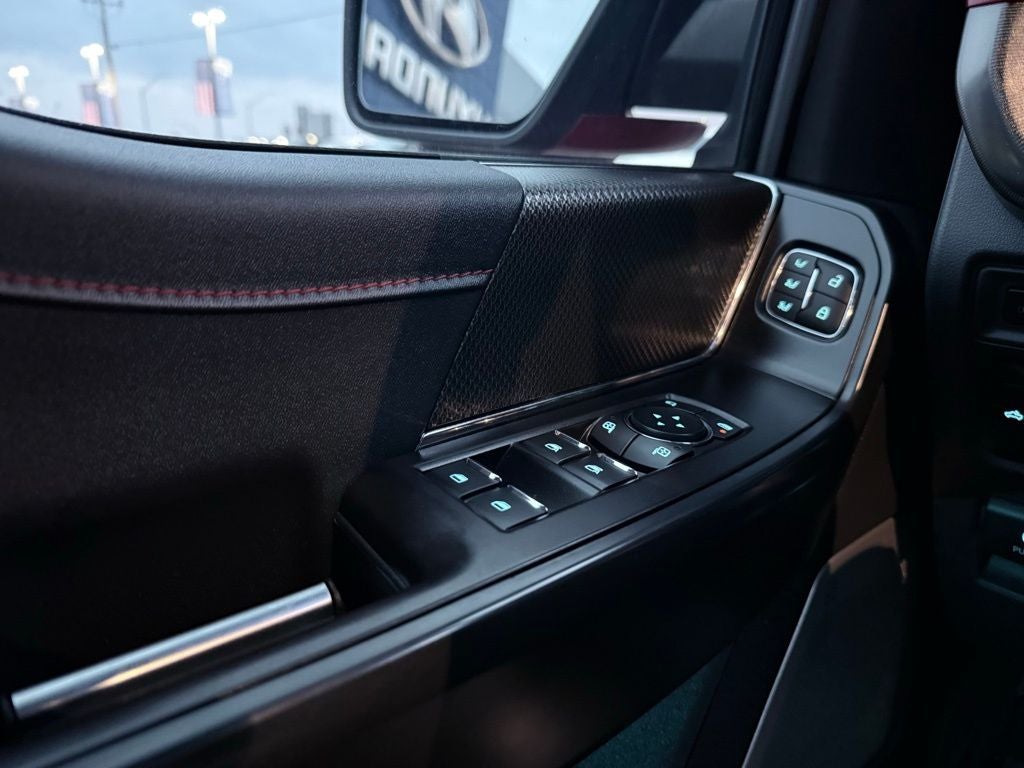 2024 Ford F-150 Raptor 1 owner clean car fax