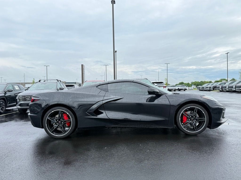2025 Chevrolet Corvette Stingray 2LT