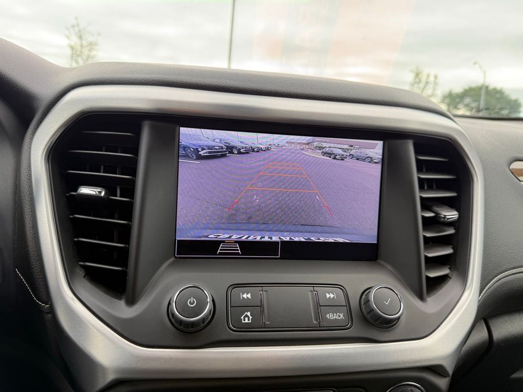2023 GMC Acadia SLE