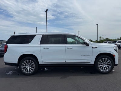 2022 GMC Yukon XL Denali