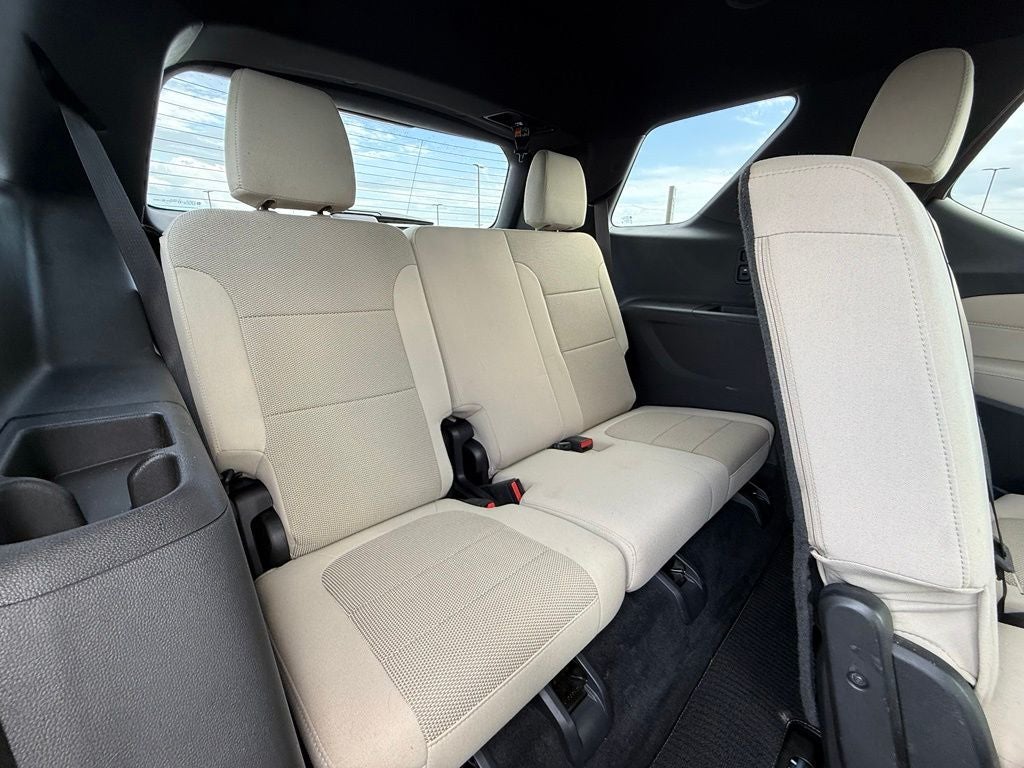2022 Chevrolet Traverse LS